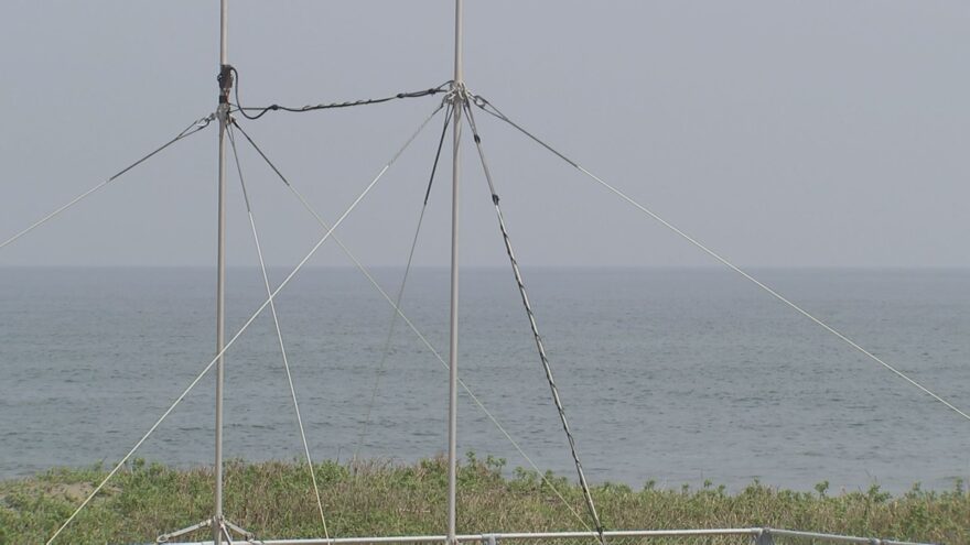 潮の流れや波の高さを観測する海洋レーダーが完成